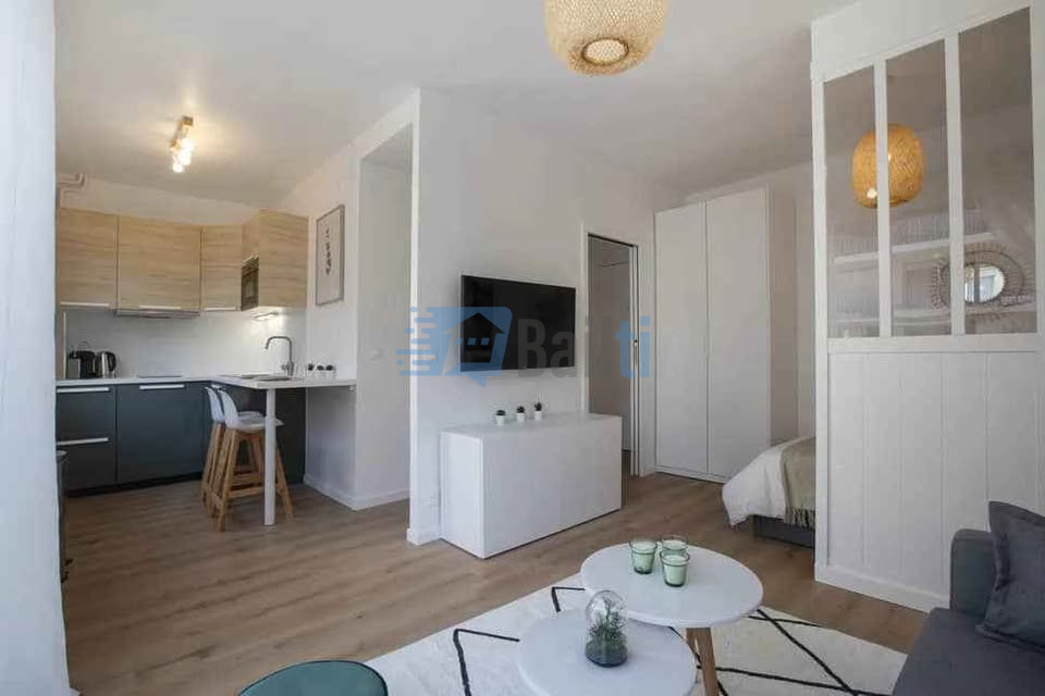 Très bel Studio meublé entièrement équipé,